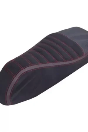 Aanbieding Buddydek Regia alcantara streep Sport (made in EU) Vespa zwart/rood >2024 gts 125cc, gts 250cc, gts 300 (euro4)